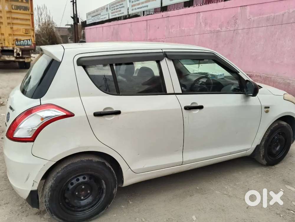 Maruti Suzuki Swift 2012