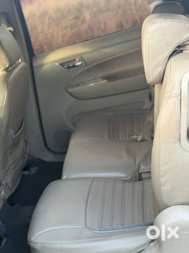 Maruti Suzuki Ertiga Vxi Abs Bs Iv, 2014, Petrol