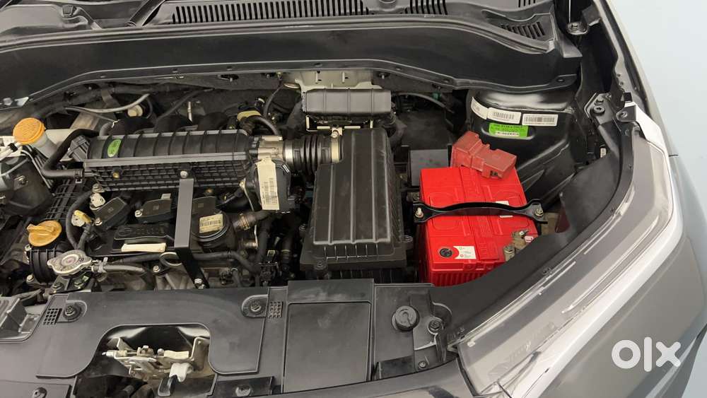 Tata Punch 1.2 Revotron Creative Dual Tone, 2023, Petrol