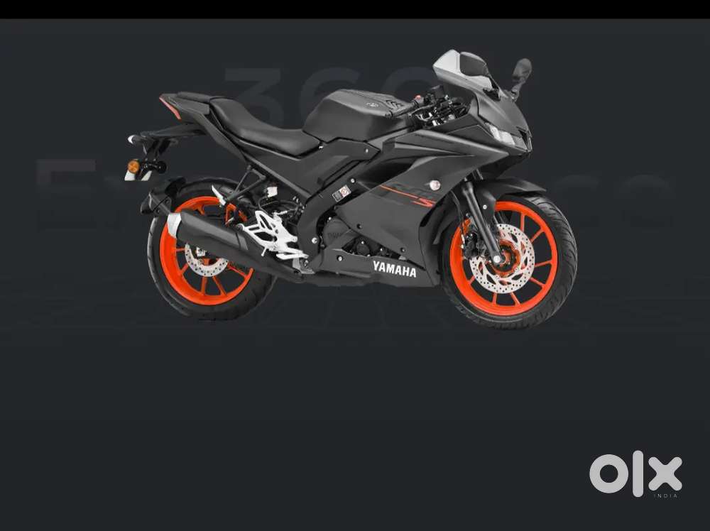 Yamaha R15S 2026 model ( 6 month old ) mate black