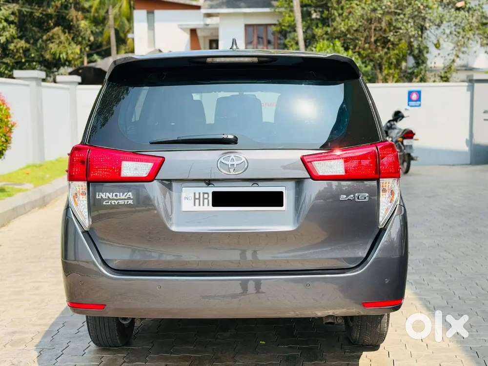 Toyota Innova Crysta 2020 Diesel 70000 Km Driven
