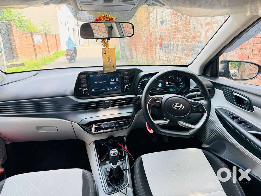 Hyundai New I20 Petrol Manual 2024