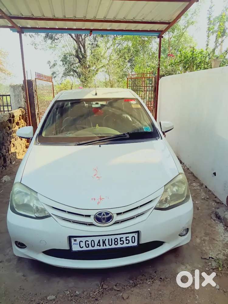 Toyota Etios Liva 2013