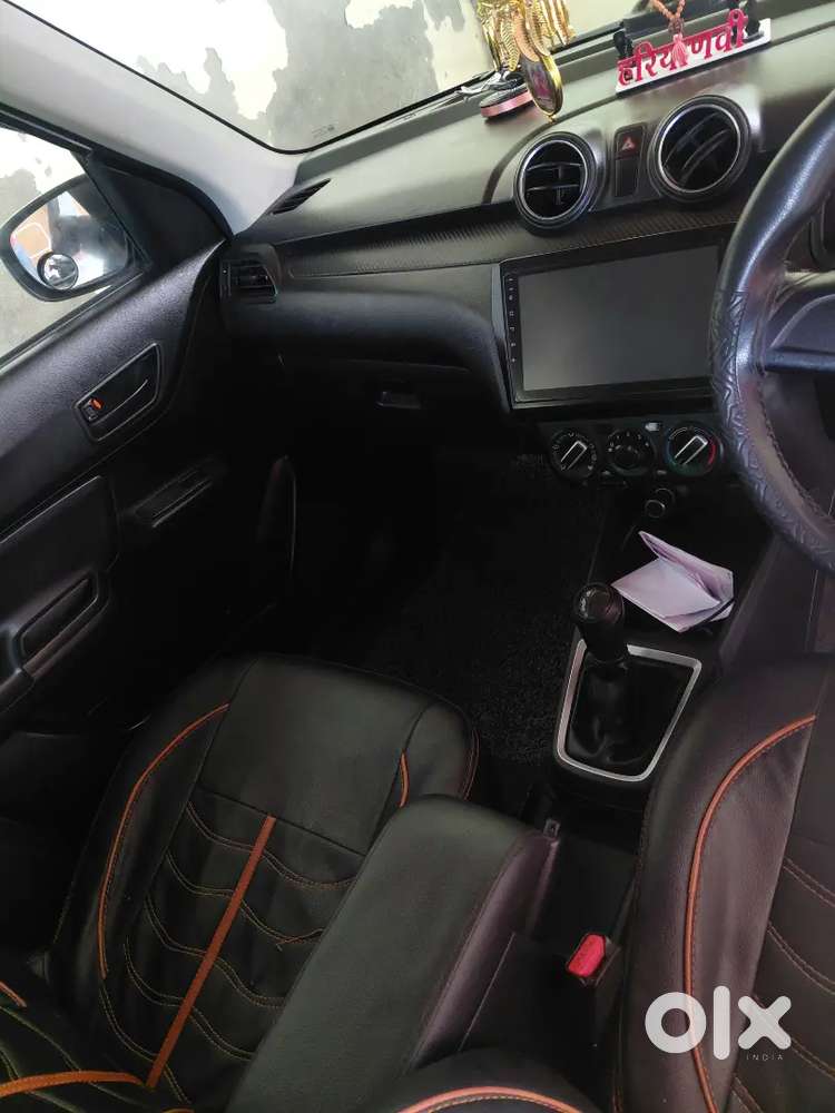 Swift Maruti Suzuki 2021 Petrol 70000 Km