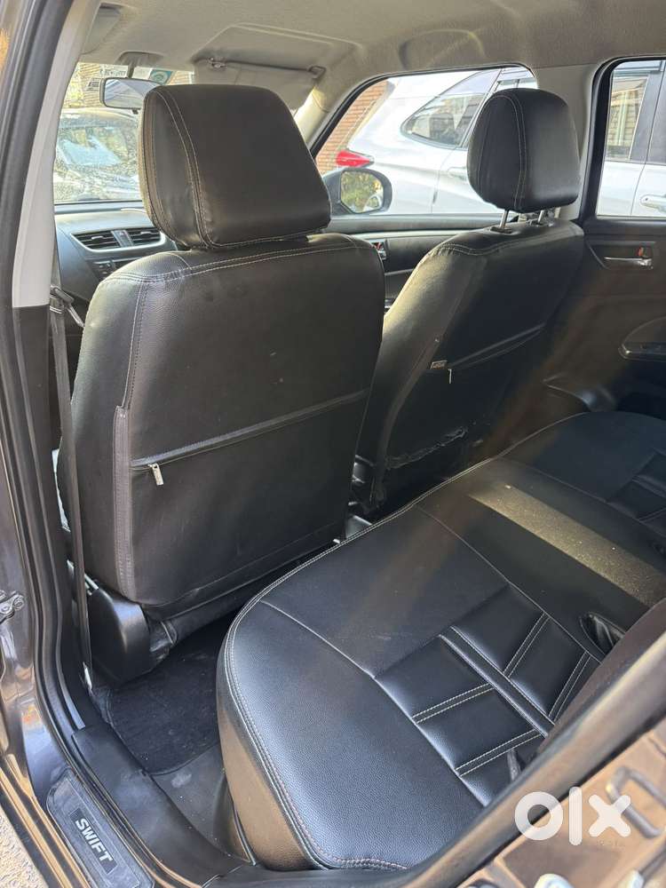 Maruti Suzuki Swift Vxi Abs Bsiv, 2015, Petrol