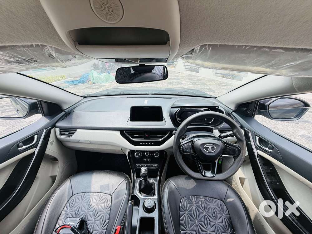 Tata Nexon 1.2 Revotron Xz, 2022, Petrol