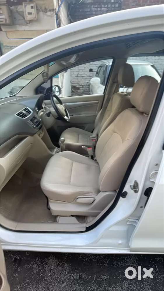 Maruti Suzuki Ertiga Shvs Zdi Plus, 2017, Diesel