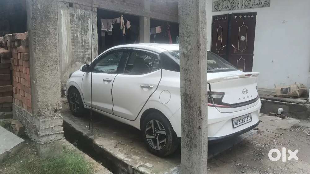 Hyundai Aura Sx Cng 2023