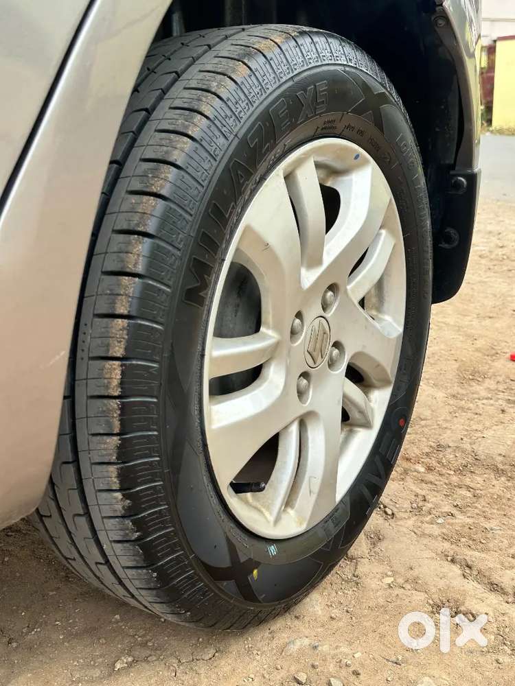 Maruti Suzuki Dzire Zxi 2015 Petrol 60000 Km Driven