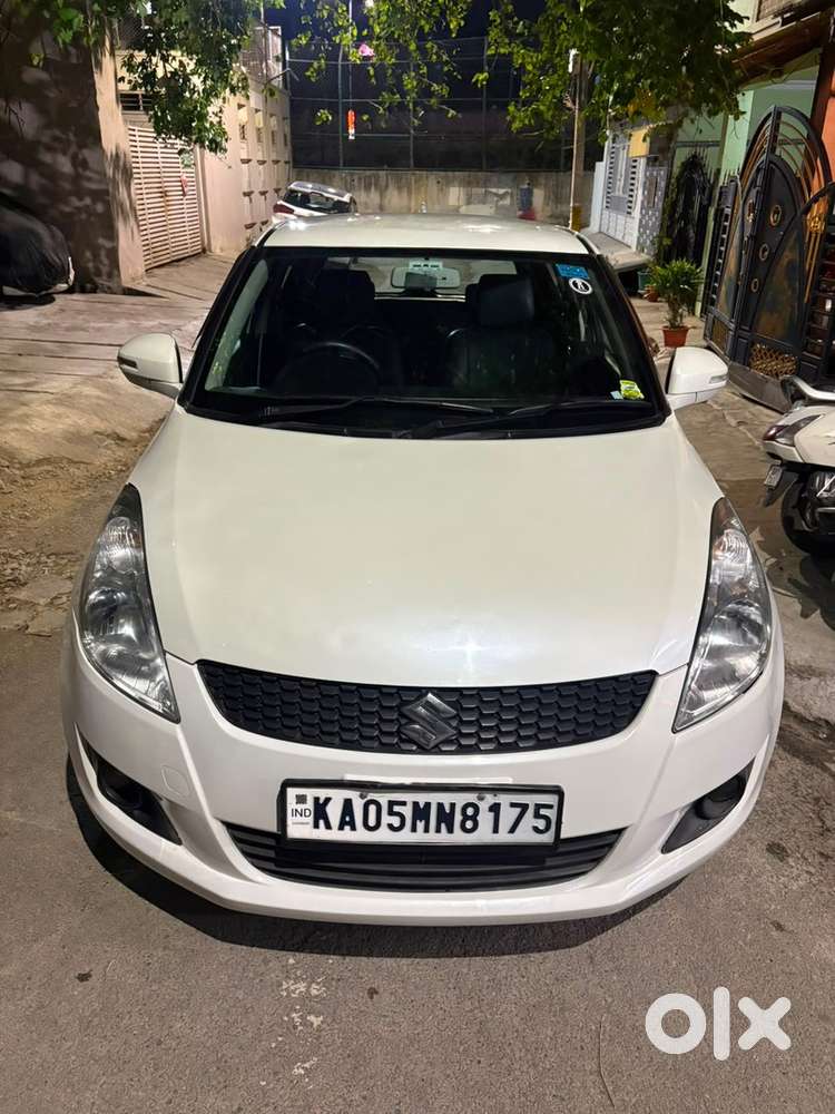 Maruti Suzuki Swift Petrol 2013