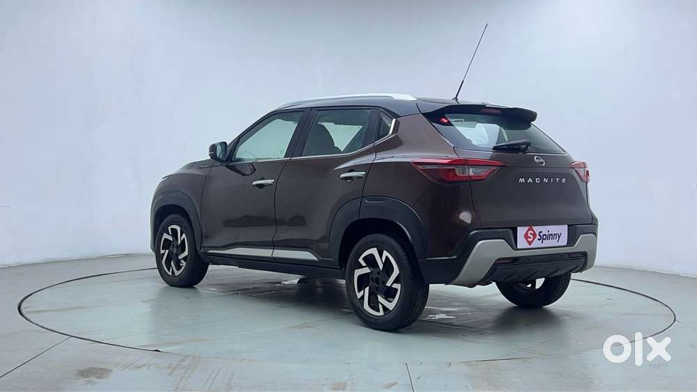 Nissan Magnite 1.0 Xv Premium Turbo Cvt, 2021, Petrol