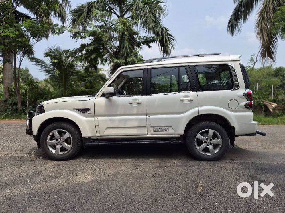 Mahindra Scorpio S11 Mt 7s, 2021, Diesel