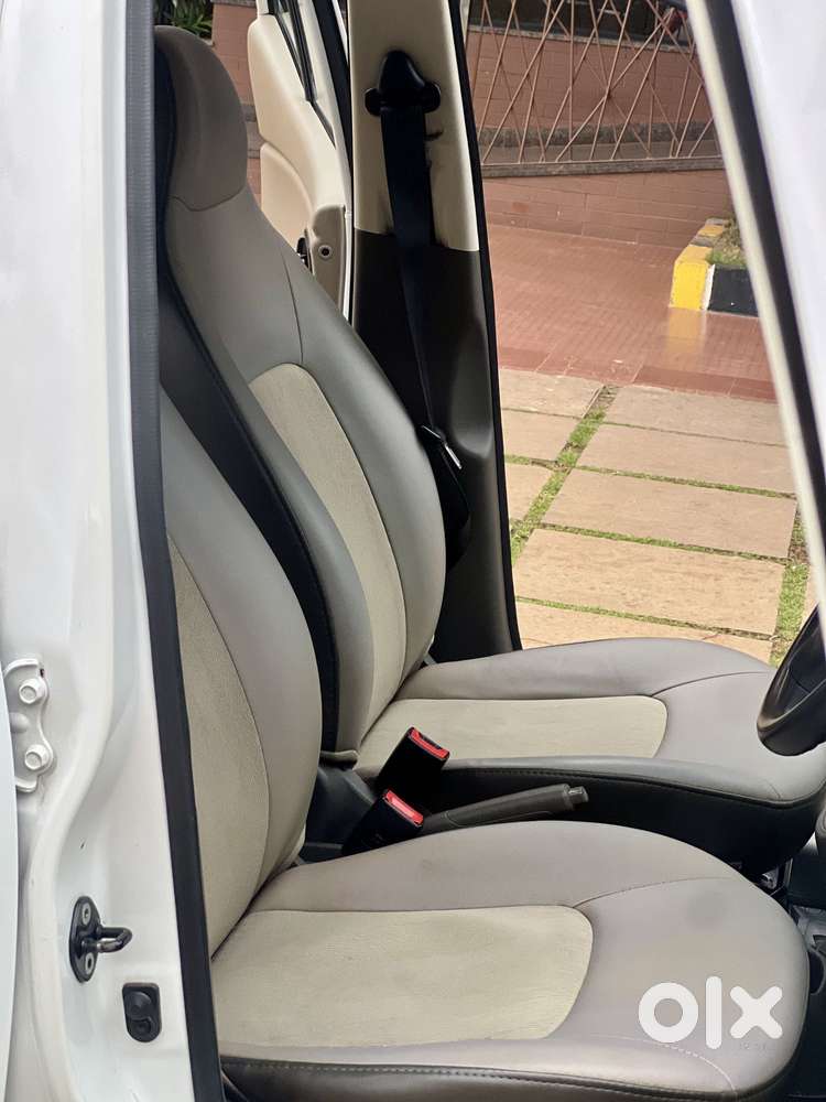 Hyundai I10 Magna O, 2015, Petrol