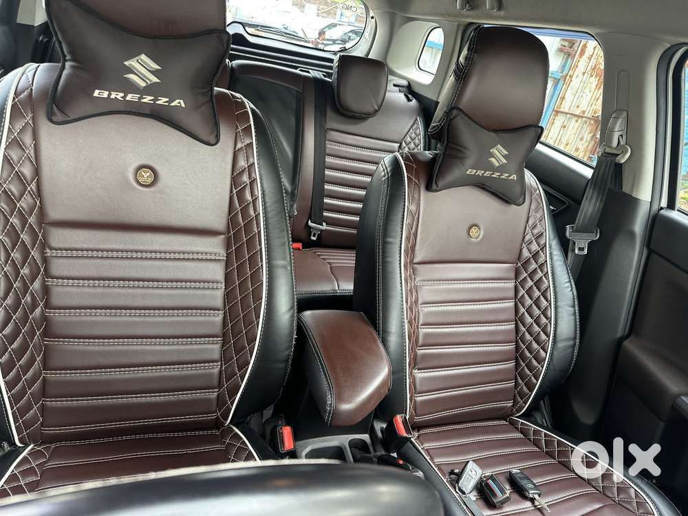 Maruti Suzuki Brezza 1.5 Zxi Cng Dual Tone, 2025, Cng & Hybrids
