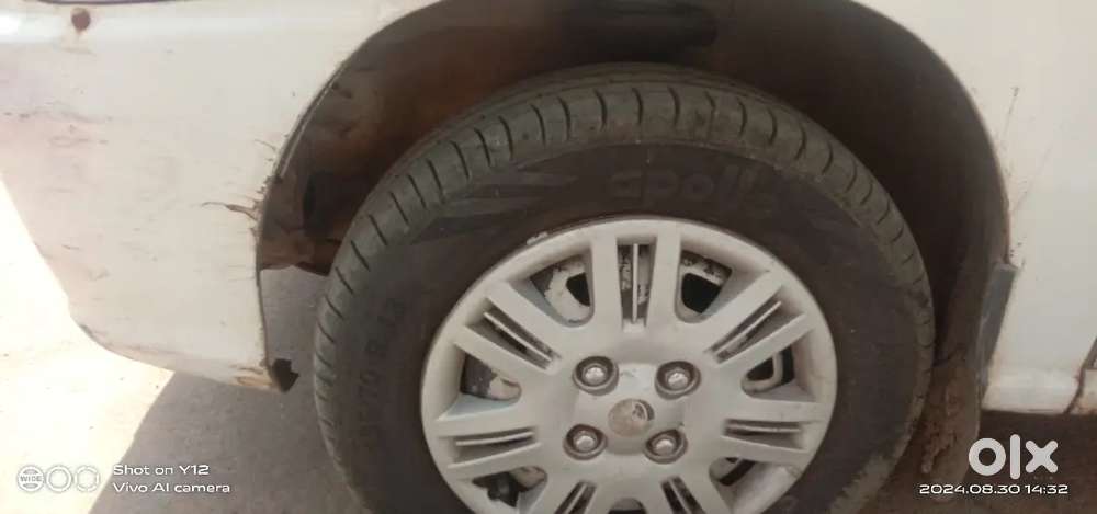 Santro Lpg+petrol 4 New Tyre