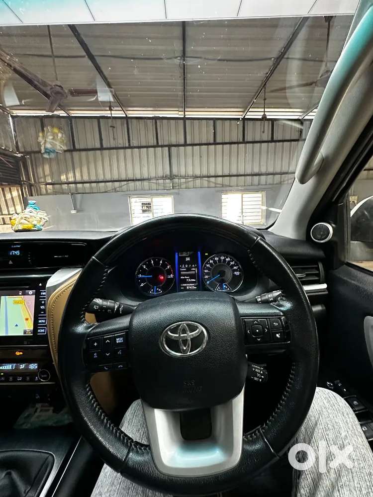 Toyota Fortuner 2019 Diesel 87400 Km Driven Service Toyota Totally