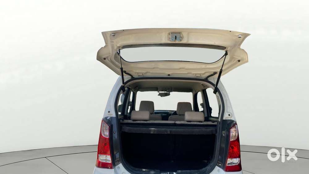 Maruti Suzuki Wagon R Vxi Amt, 2017, Petrol
