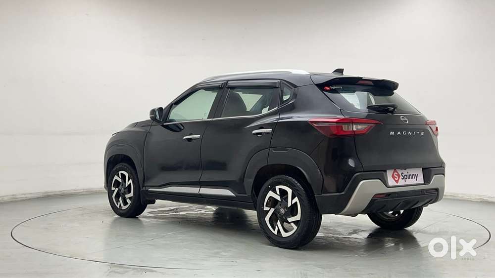 Nissan Magnite 1.0 Xv, 2022, Petrol