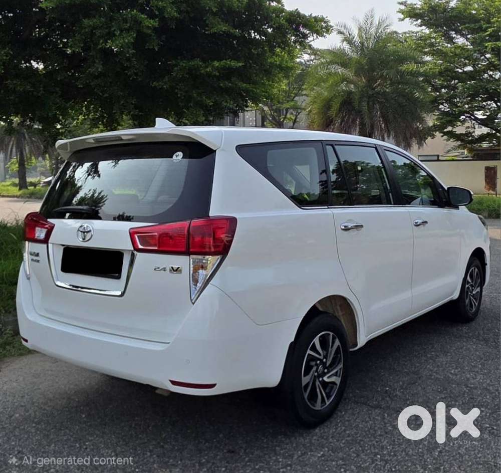 Toyota Innova Crysta 2.4 V 7 Str, 2022, Diesel