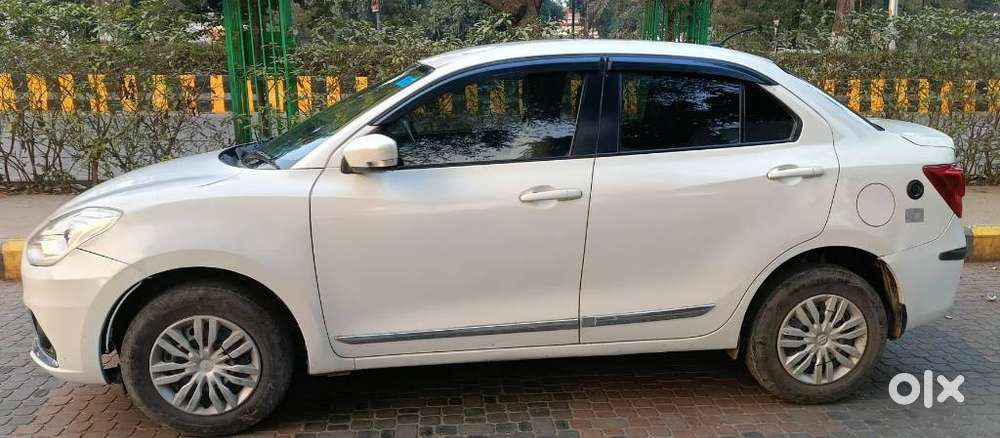Maruti Suzuki Dzire 1.2 Vxi, 2023, Cng & Hybrids