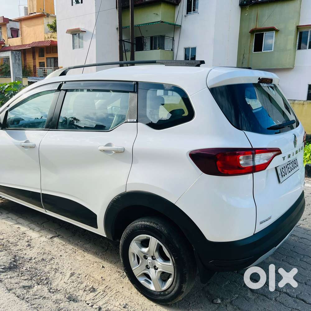 Renault Triber Rxz, 2019, Petrol