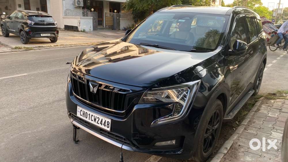 Mahindra Xuv700 Petrol 2023
