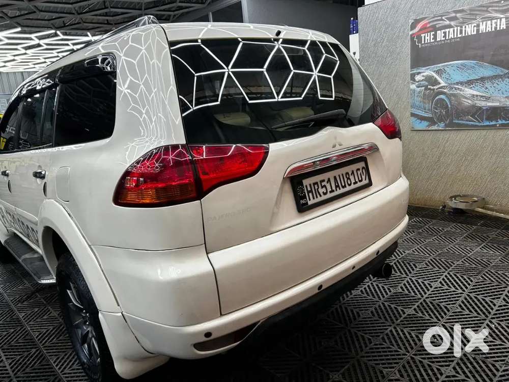 Mitsubishi Pajero Sport 2013 Diesel 100000 Km Driven