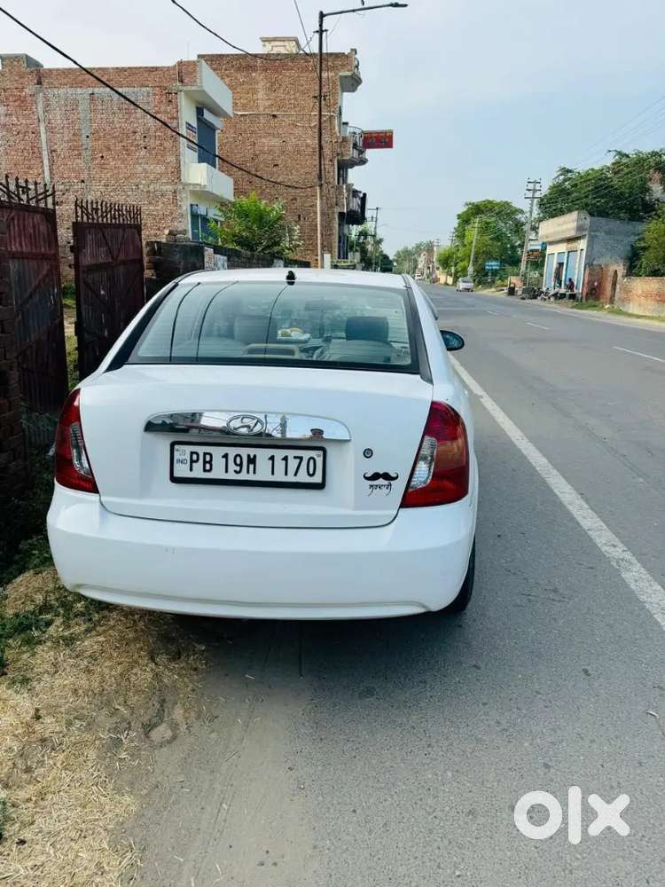 Very Nice Car New Service New Sreen Ac Hiter Ok