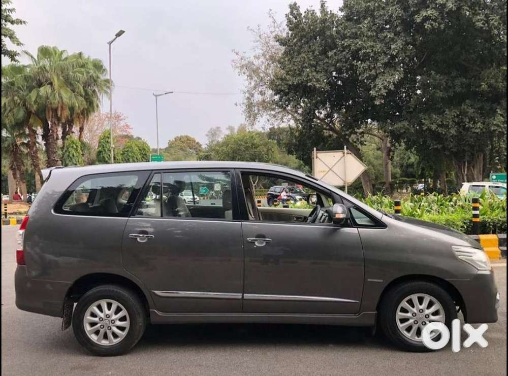 Toyota Innova Diesel 2012