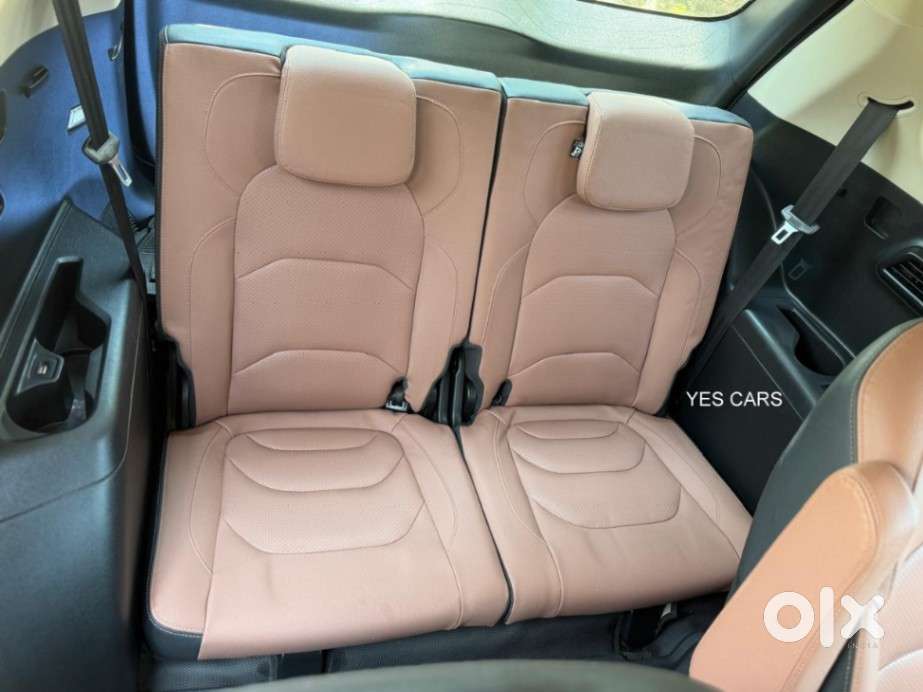 Mg Hector Plus Savvy Pro 1.5 Turbo Petrol Cvt 6 Str, 2023, Petrol