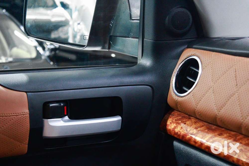 Toyota Tundra Twin Cabin, 2024, Petrol