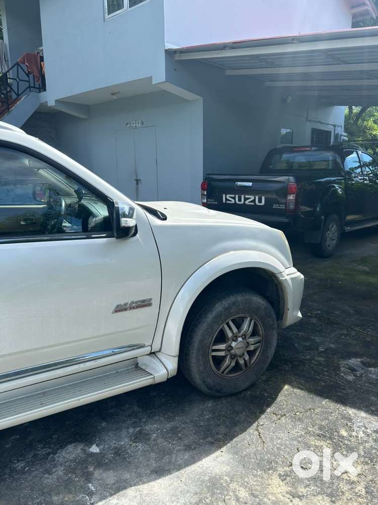 Isuzu Mu7 Diesel 2015