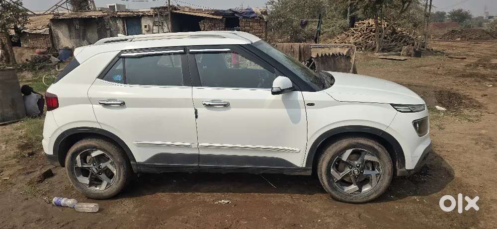 Hyundai Venue 2019 Diesel Well Maintained