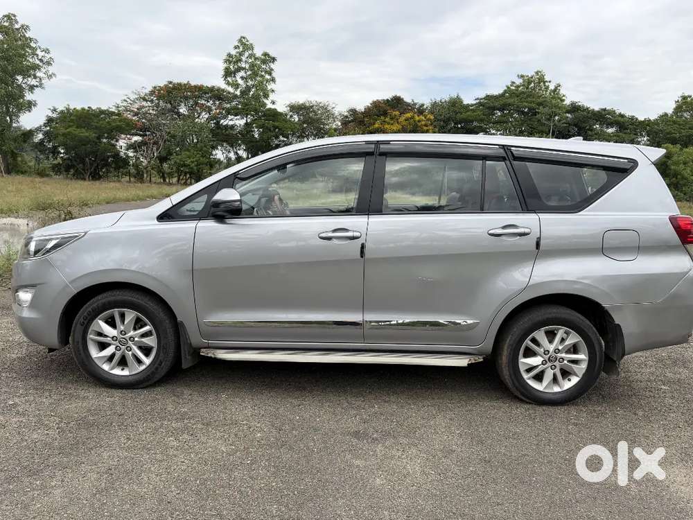 Toyota Innova Crysta 2019
