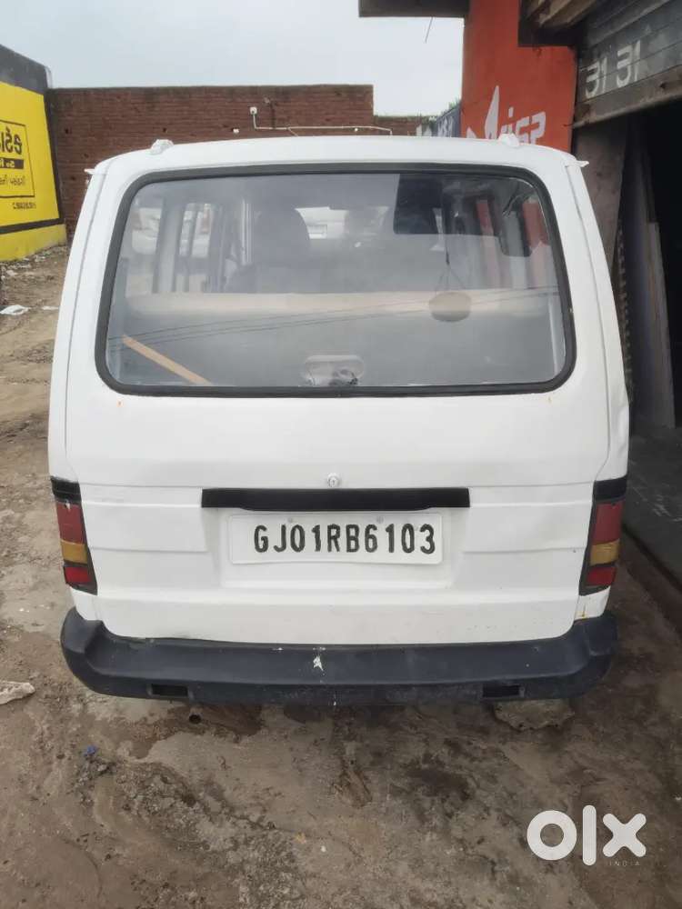 Maruti Suzuki Omni 2013