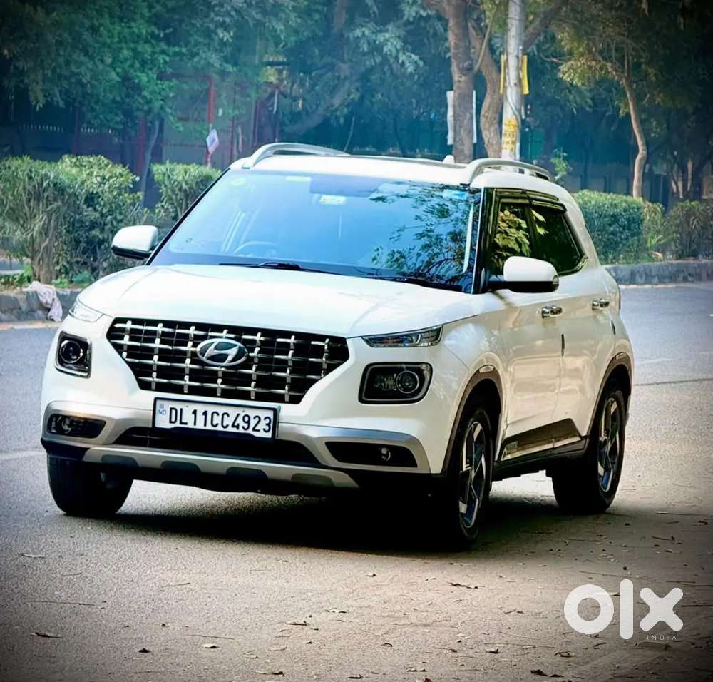 Hyundai Venue Sx(o) 2021 Manual With Sunroof New To Brand New Car