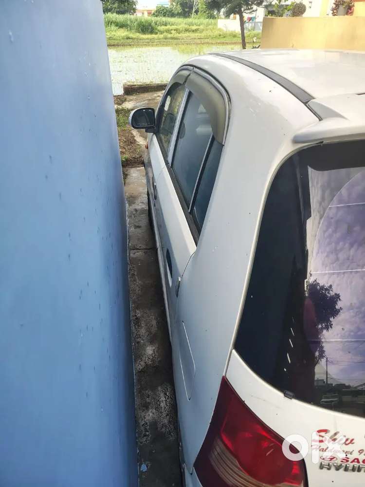 Hyundai Santro Xing 2011 Petrol Well Maintained Untouched Car Arm Rest