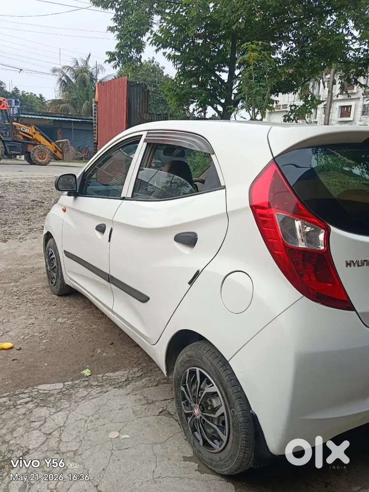 Hyundai Eon 2016