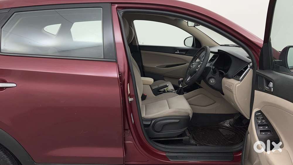 Hyundai Tucson 2.0 2wd Mt Petrol, 2017, Petrol