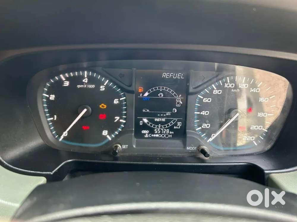 Tata Punch Revotron 2021 Adventure