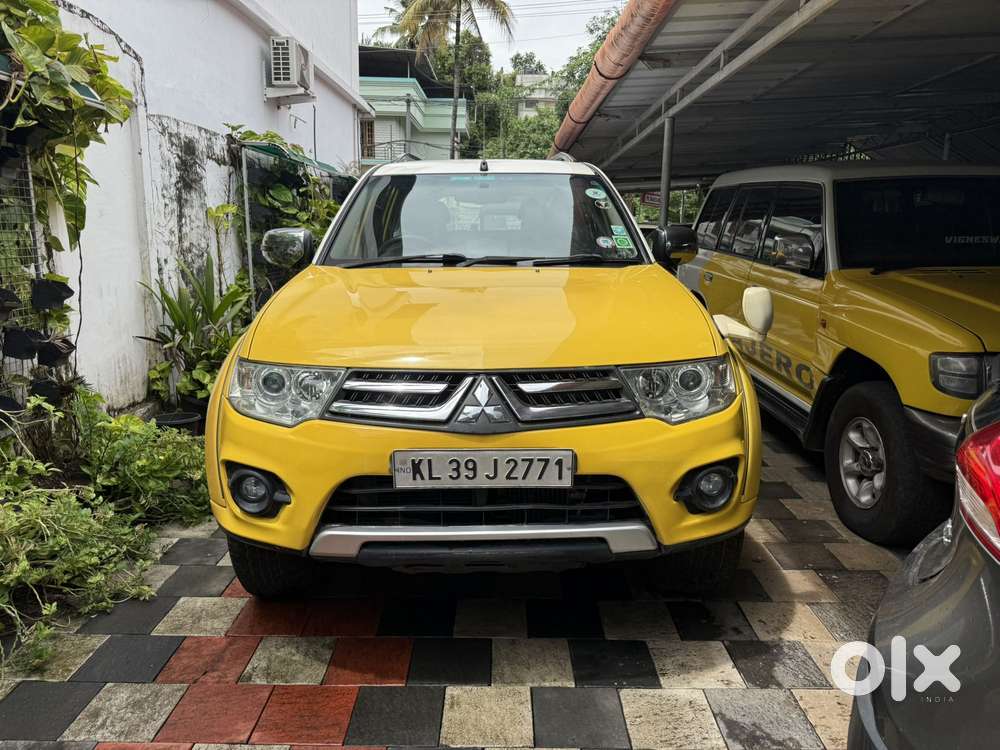 Mitsubishi Pajero Sport 2.5 Automatic, 2015, Diesel