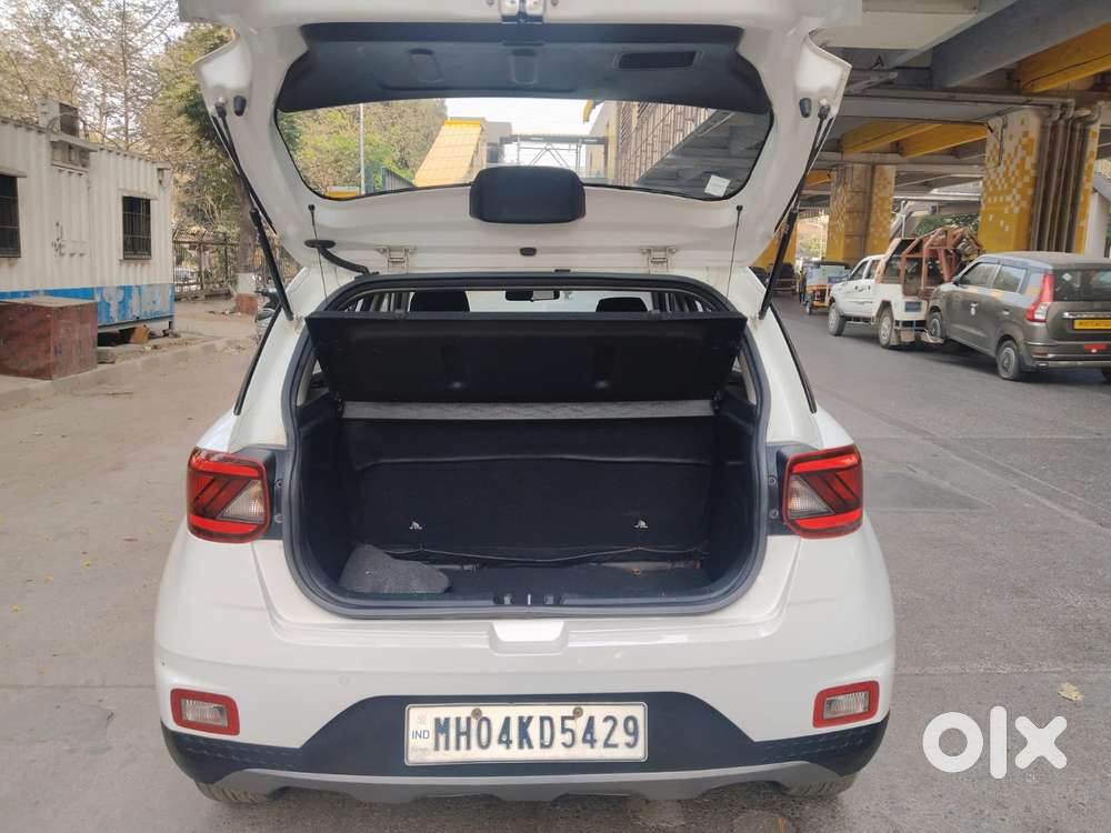 Hyundai Venue S 1.2 Petrol, 2019, Petrol