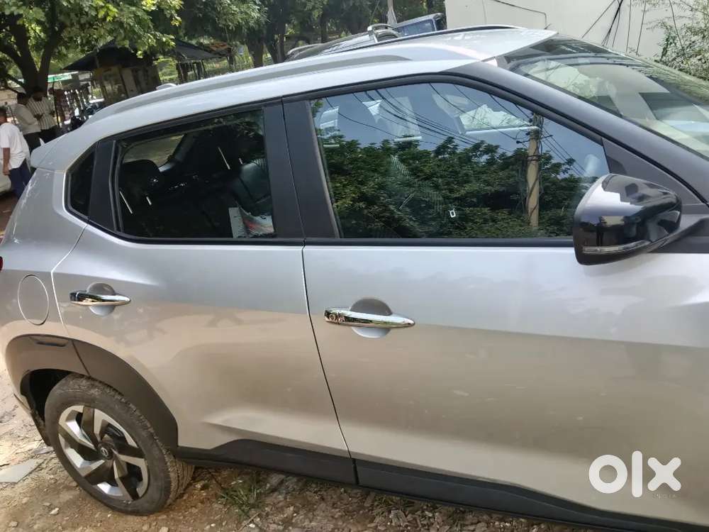Nissan Magnite Premium Petrol 2026