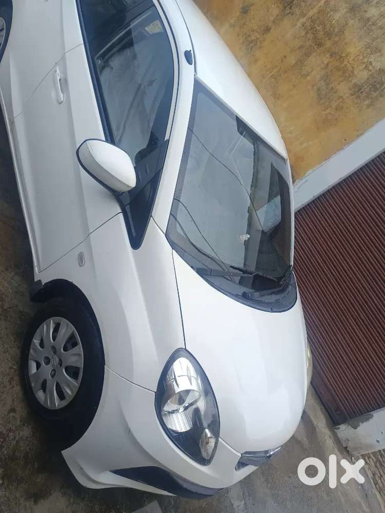 Honda Brio 2012 Petrol Manual
