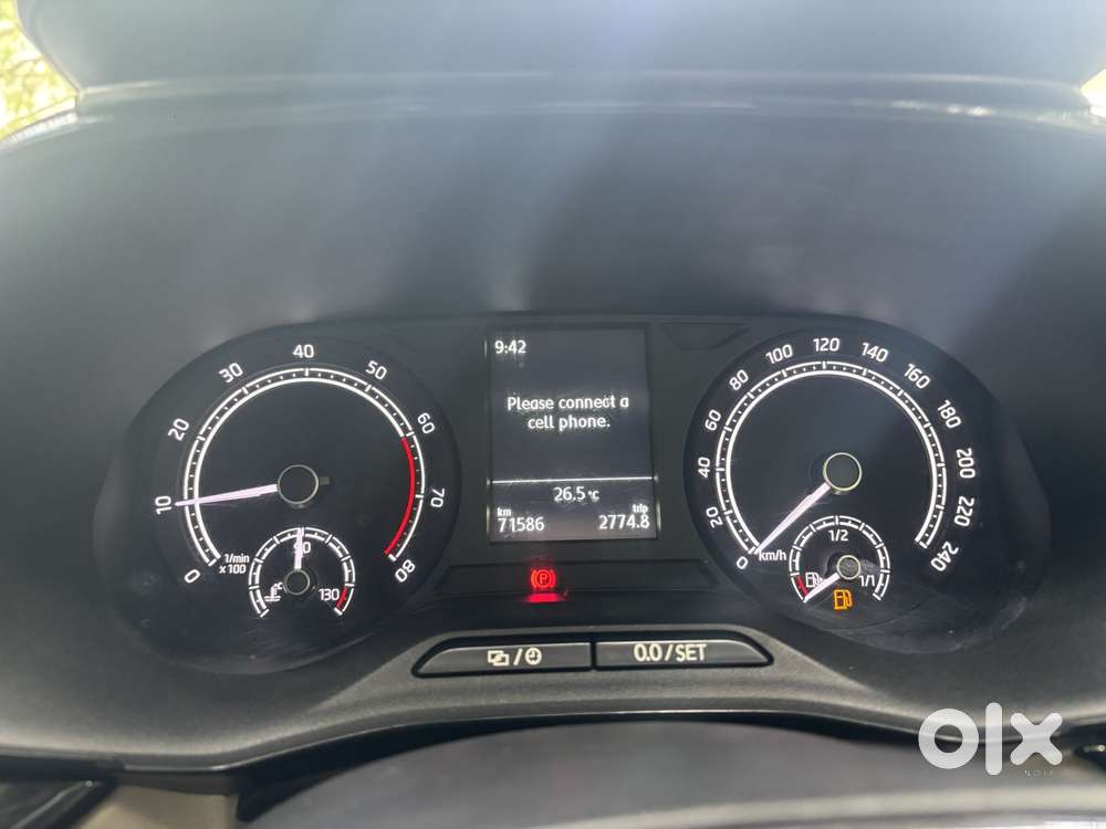 Skoda Slavia 1.0 Ambition Tsi, 2022, Petrol