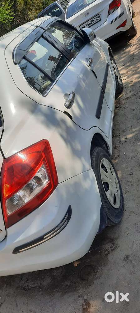 Maruti Suzuki Dzire 1.2 Vxi, 2015, Cng & Hybrids