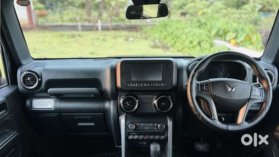 Mahindra Thar, 2023, Petrol