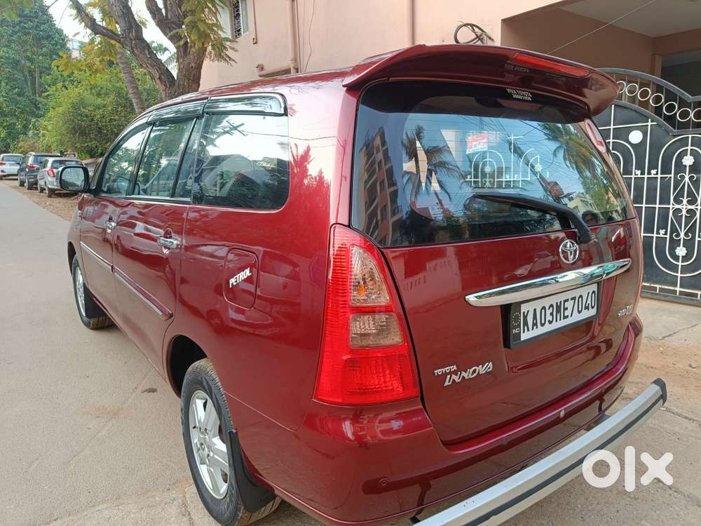 Toyota Innova 2.0 V, 2005, Petrol