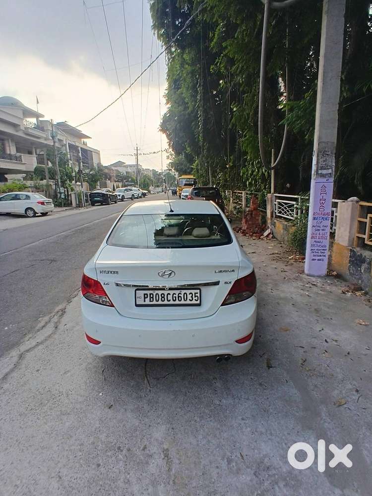 2013 Hyundai Verna Diesel 1.6 Sx (o) Crdi Mt