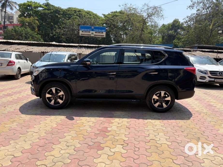 Mahindra Alturas G4 4wd At, 2019, Diesel